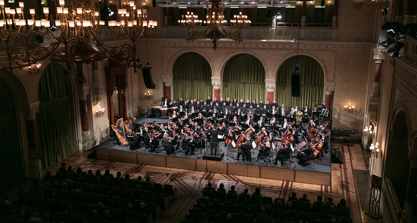 Concerto Budapest Andrea Felvegi sl04 - Productions Internationales Albert Sarfati