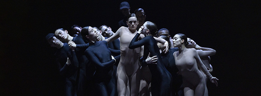 BalletOperaDeLyon 26 27 Transcendanses PIAS photolarge desktop - Productions Internationales Albert Sarfati